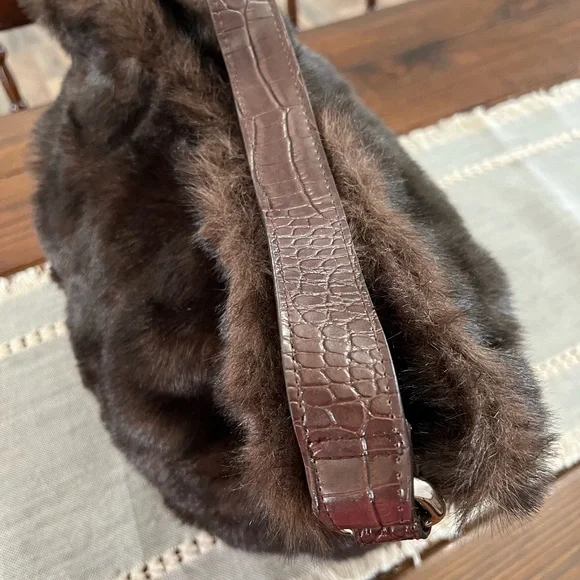 Bath and Body Works Tote Bag Purse Brown Bear Luxe Faux Fur Slouchy Style 16x16 - Picture 2 of 7